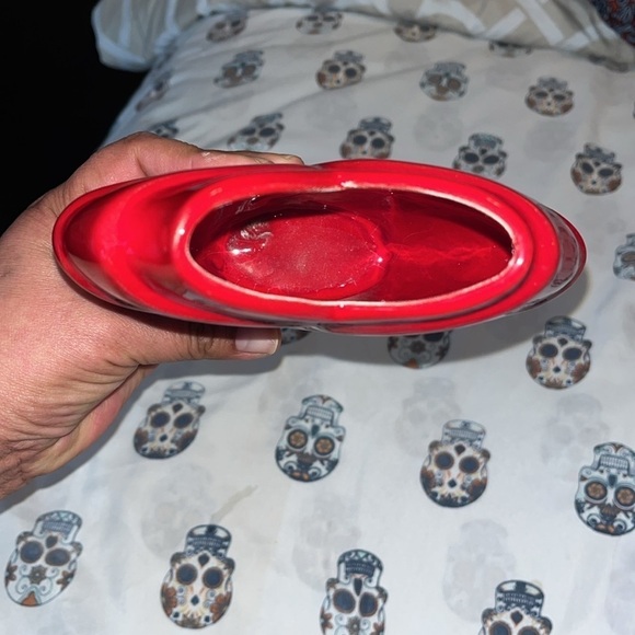 Vintage 1980s Art Deco Style Vase | Ceramic Deep Red Ribbed Flower Vase. - Picture 2 of 4